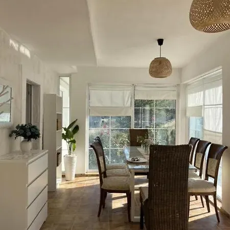 белият кът * Sapareva Banya