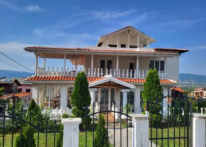 белият кът * Sapareva Banya